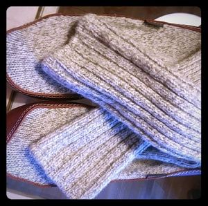 Acorn Slippers Oatmeal Socks  unisex size 9-10